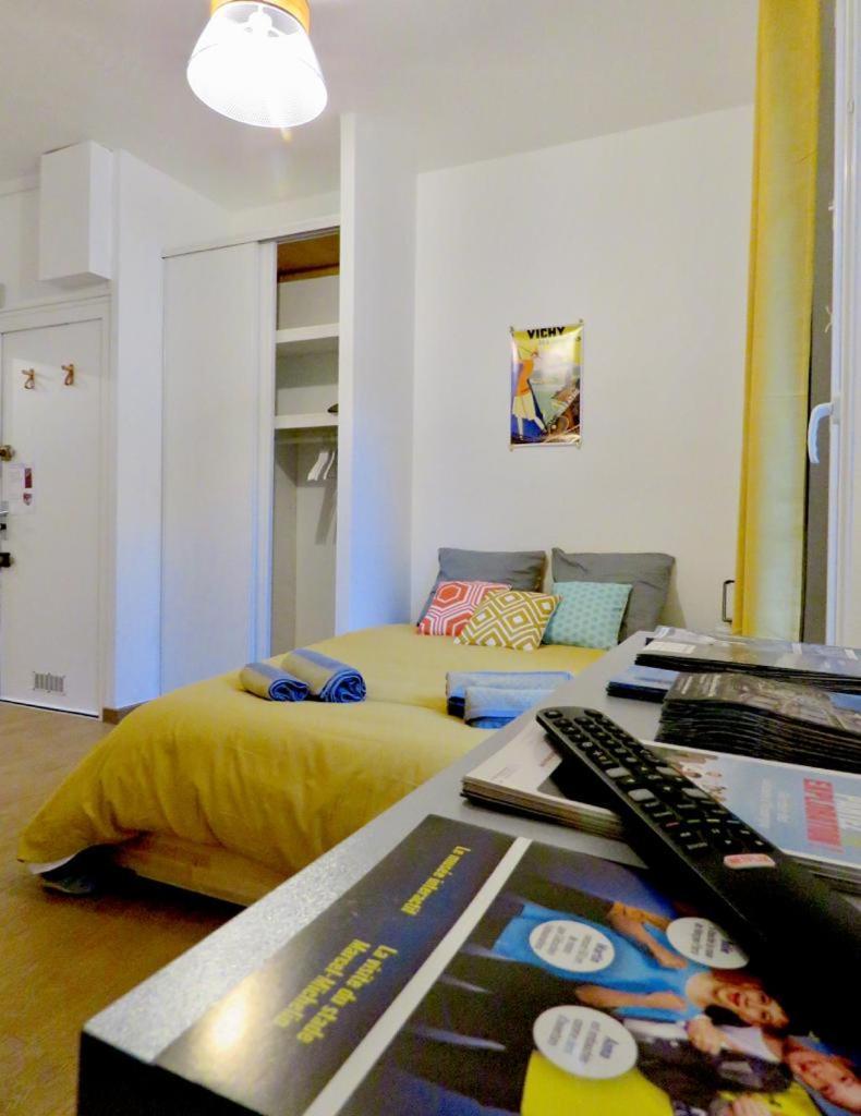 Le Skandi - 28 M² Renove Entre Gare & Centre-Ville Vichy Dış mekan fotoğraf